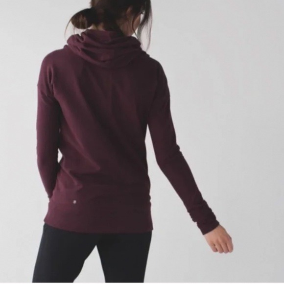 Lululemon Stress Less Sweatshirt - Picture 2 of 8